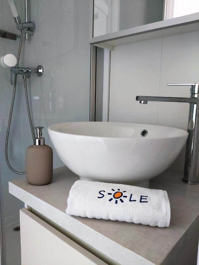 Mobile Home Sole Biograd Na Moru Zewnętrze zdjęcie