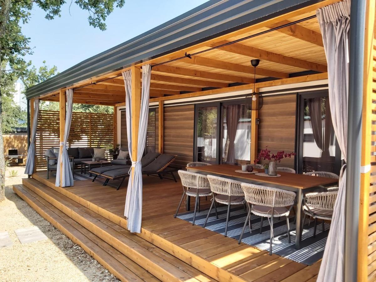 Mobile Home Sole Biograd Na Moru Zewnętrze zdjęcie